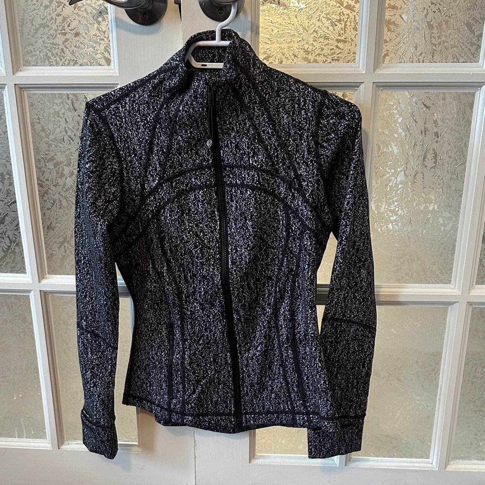 Lululemon Define Jacket Size 8
